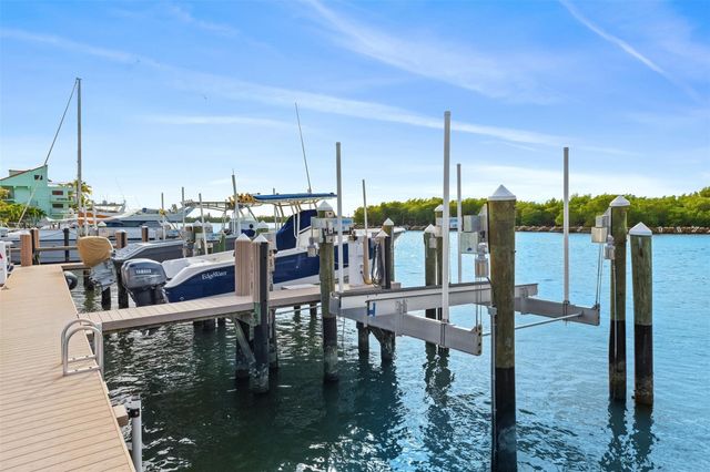 350 Desoto Street, Hollywood, FL 33019