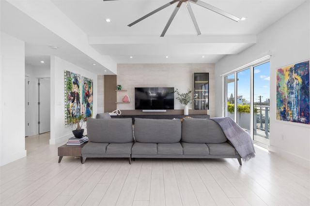 350 Desoto Street, Hollywood, FL 33019