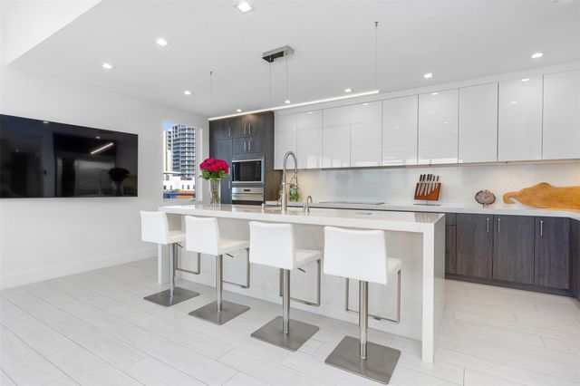 350 Desoto Street, Hollywood, FL 33019