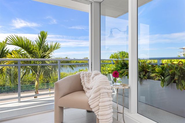 350 Desoto Street, Hollywood, FL 33019