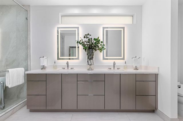 350 Desoto Street, Hollywood, FL 33019