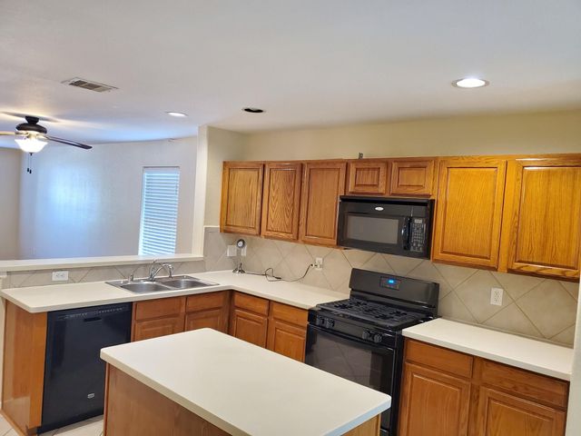 19119 Mission Fort Lane, Richmond, TX 77407