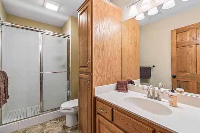 875 Fernbrook Lane N, Plymouth, MN 55447