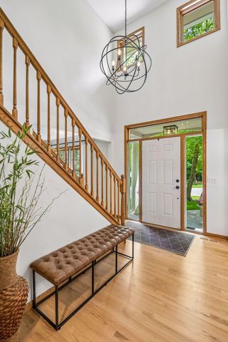 875 Fernbrook Lane N, Plymouth, MN 55447