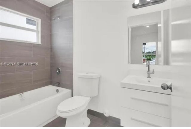 1831 NW 67th St 1, Miami, FL 33147