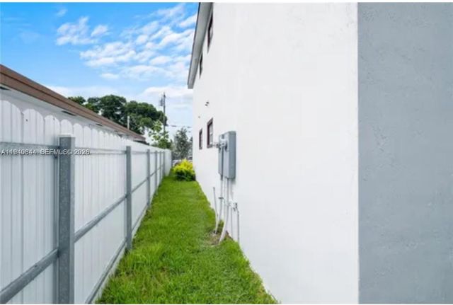 1831 NW 67th St 1, Miami, FL 33147