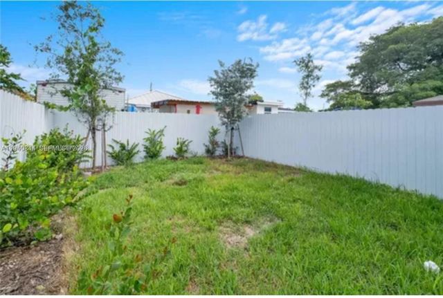 1831 NW 67th St 1, Miami, FL 33147