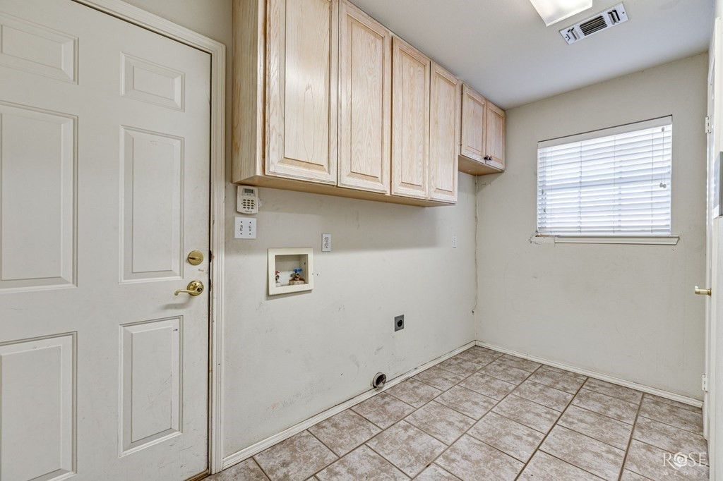 Image 21 of property listing at 3521 Silver Spur Drive, San Angelo, TX 76904