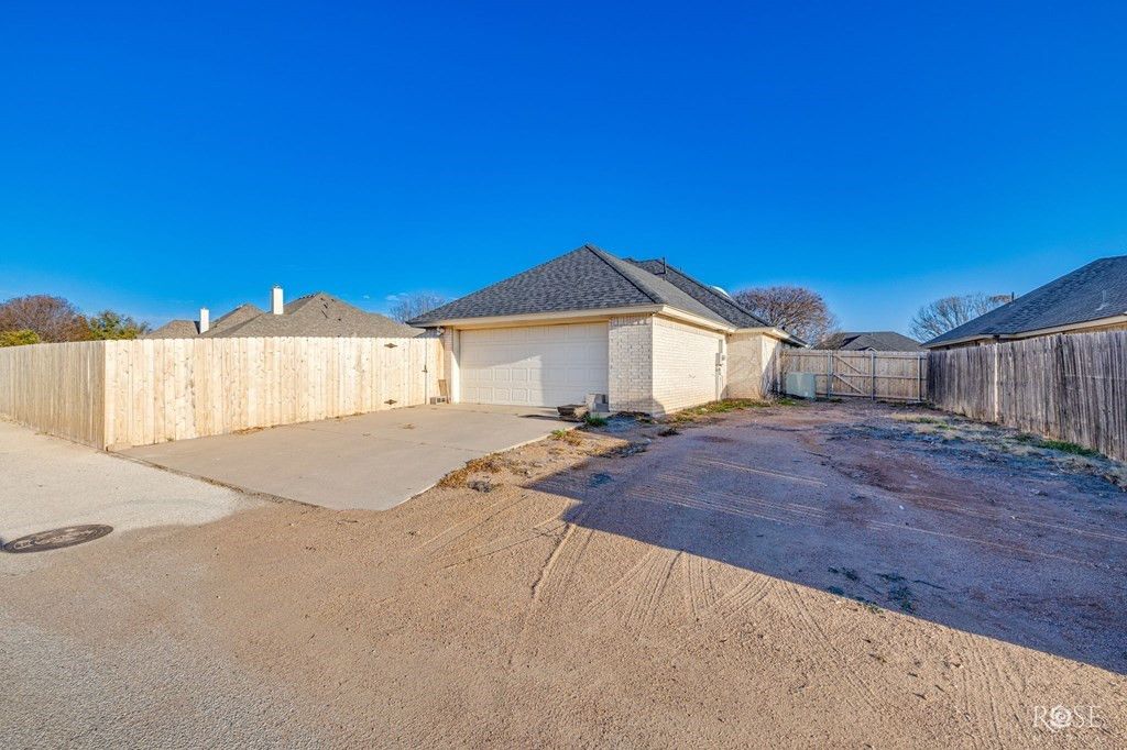 Image 24 of property listing at 3521 Silver Spur Drive, San Angelo, TX 76904