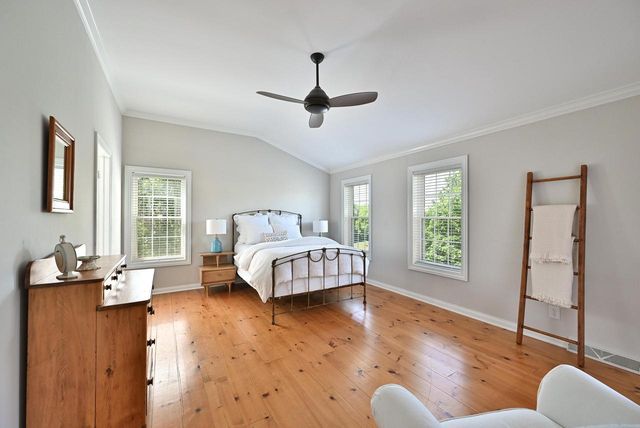 W170N5025 Old Hickory ROAD, Menomonee Falls, WI 53051