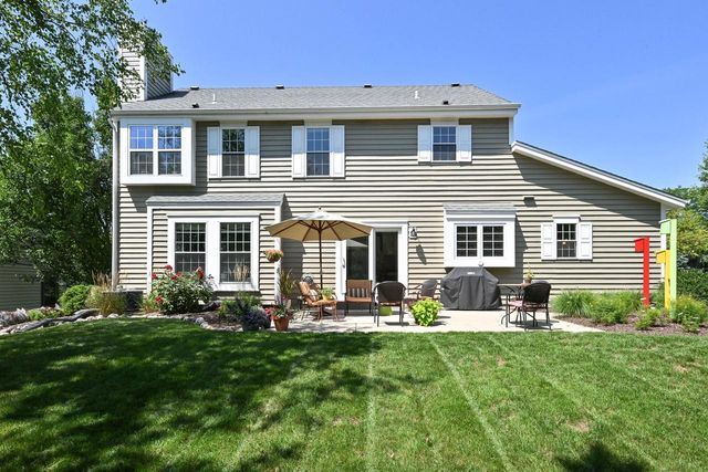 W170N5025 Old Hickory ROAD, Menomonee Falls, WI 53051