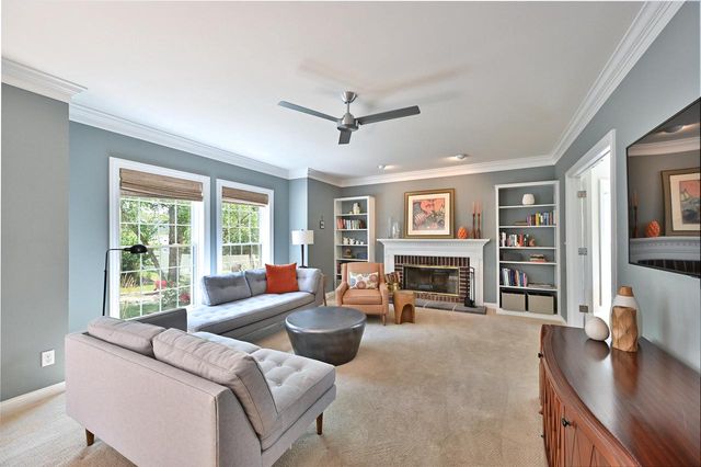 W170N5025 Old Hickory ROAD, Menomonee Falls, WI 53051