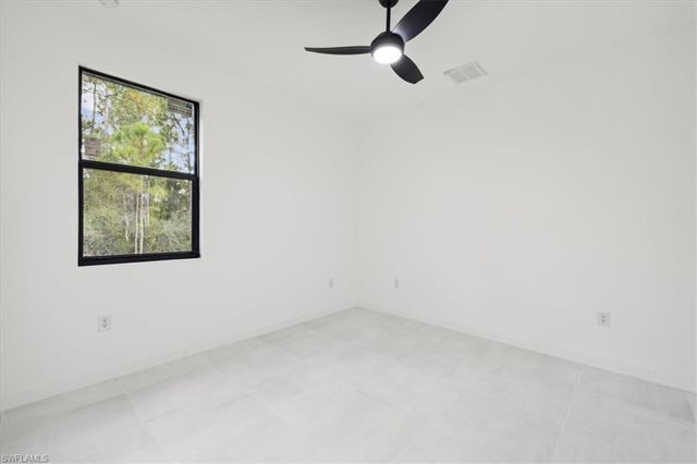 1006 Hamilton AVE, Lehigh Acres, FL 33972