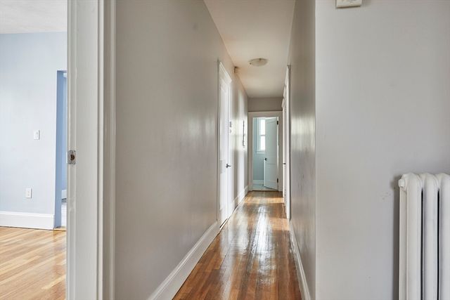 52 Mansfield 2, Somerville, MA 02143