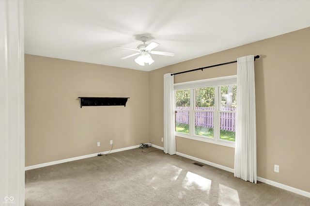 1603 Oakmere Way, Greenwood, IN 46142