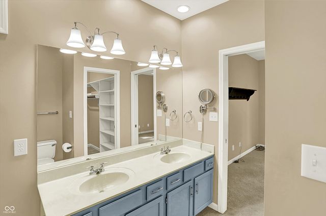 1603 Oakmere Way, Greenwood, IN 46142