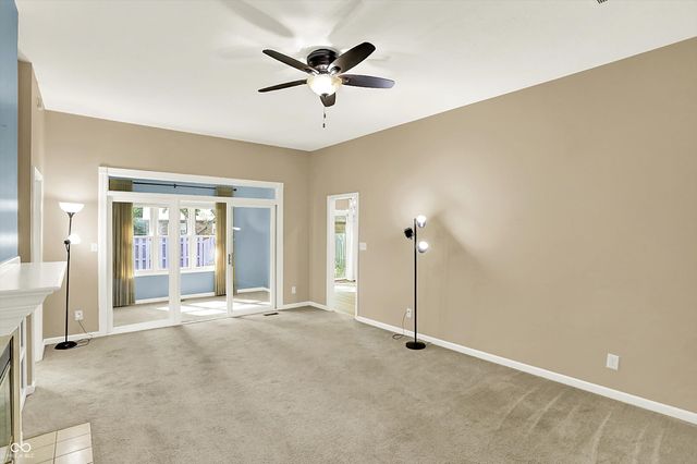 1603 Oakmere Way, Greenwood, IN 46142