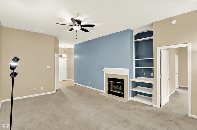 1603 Oakmere Way, Greenwood, IN 46142