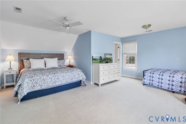 5337 Irvington Road, White Stone, VA 22578