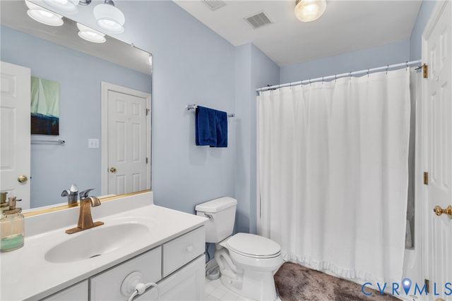 5337 Irvington Road, White Stone, VA 22578