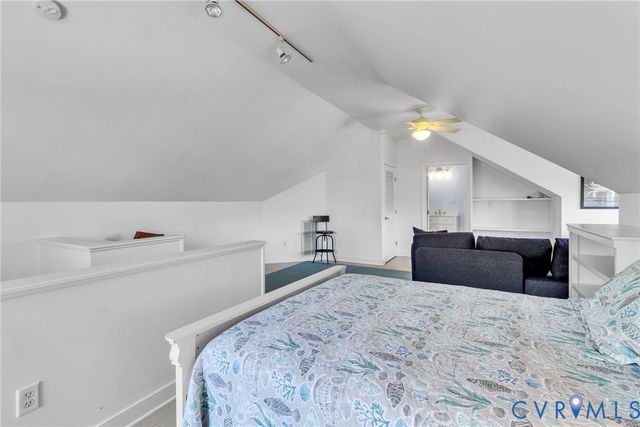 5337 Irvington Road, White Stone, VA 22578