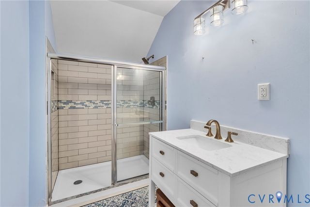 5337 Irvington Road, White Stone, VA 22578