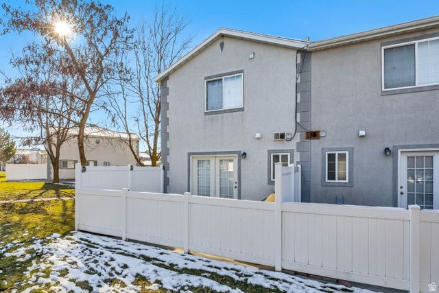 49 KENSINGTON PL, North Logan, UT 84341