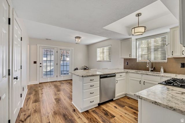 49 KENSINGTON PL, North Logan, UT 84341