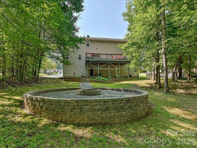 1401 Wall Street, Waxhaw, NC 28173