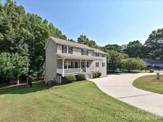 1401 Wall Street, Waxhaw, NC 28173
