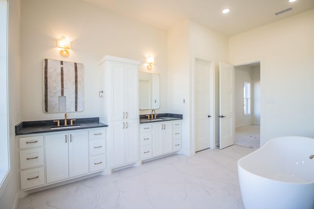 303 Juniper, New Home, TX 79383