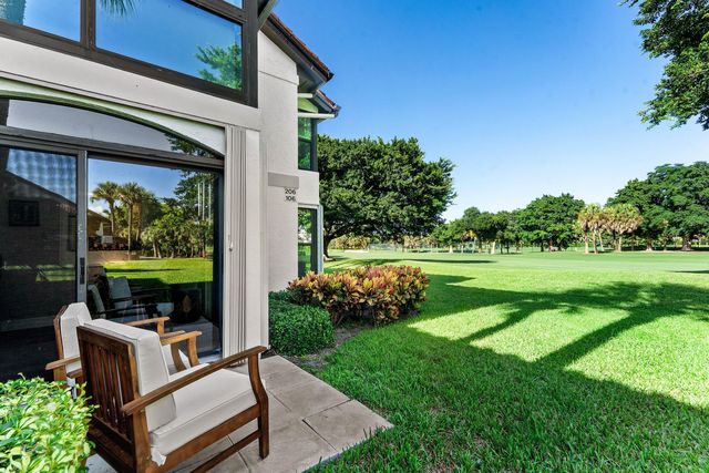 16648 TRADERS Crossing N 106, Jupiter, FL 33477