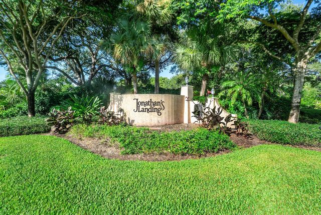 16648 TRADERS Crossing N 106, Jupiter, FL 33477