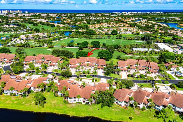 16648 TRADERS Crossing N 106, Jupiter, FL 33477