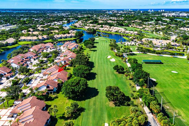 16648 TRADERS Crossing N 106, Jupiter, FL 33477