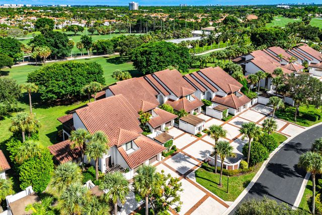 16648 TRADERS Crossing N 106, Jupiter, FL 33477