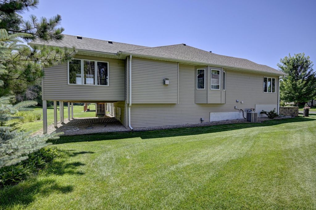 13637 Pierce Street NE, Ham Lake, MN 55304 — photo 3