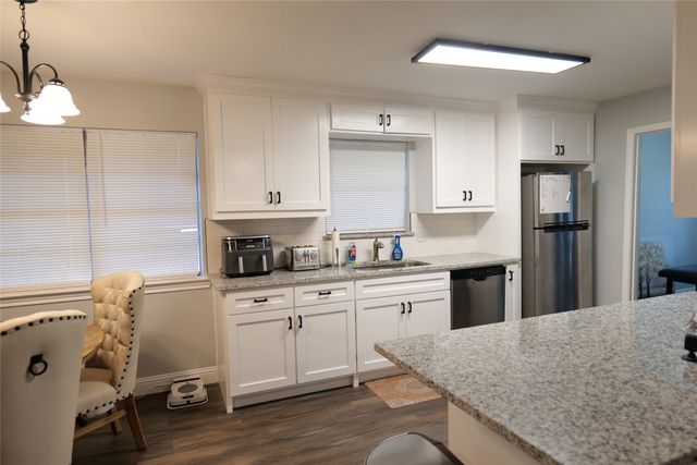 7137 Hunnicut Road, Dallas, TX 75227
