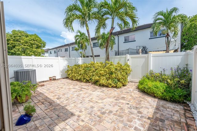 12901 SW 50th St, Miramar, FL 33027