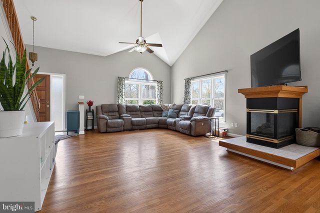 110 SAYLERS CREEK RD, Locust Grove, VA 22508