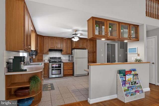 110 SAYLERS CREEK RD, Locust Grove, VA 22508