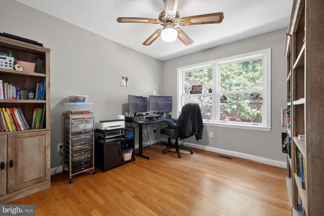 110 SAYLERS CREEK RD, Locust Grove, VA 22508