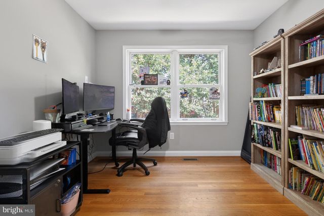 110 SAYLERS CREEK RD, Locust Grove, VA 22508