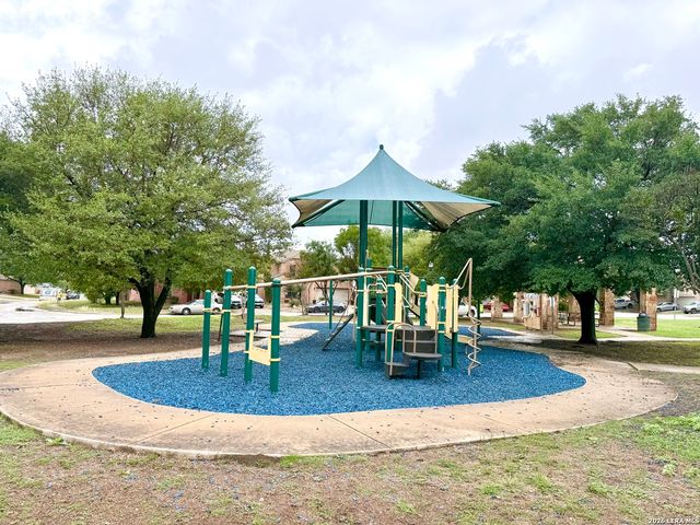 11218 Acuff Sta, San Antonio, TX 78254