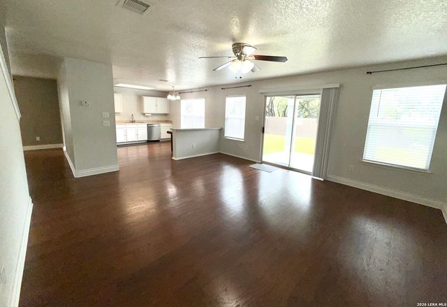 11218 Acuff Sta, San Antonio, TX 78254