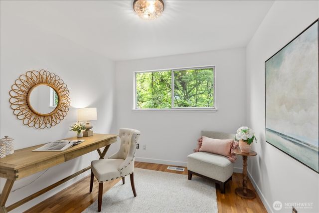 9918 227th Place SW, Edmonds, WA 98020