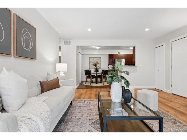 209 Wright St 103, Lakewood, CO 80228