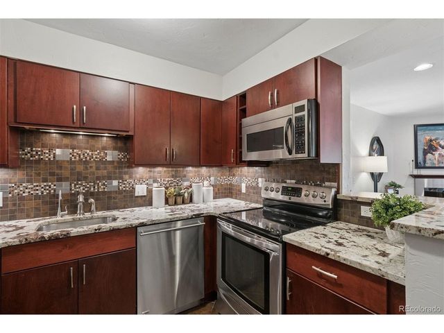 209 Wright St 103, Lakewood, CO 80228