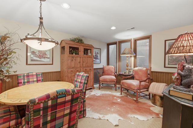 1440 N Gatewood, Wichita, KS 67206