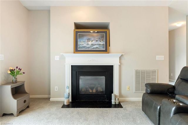 319 College Road 301, Greensboro, NC 27410